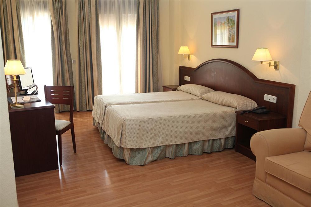 Hotel Trafalgar Херес де ла Фронтера Стая снимка