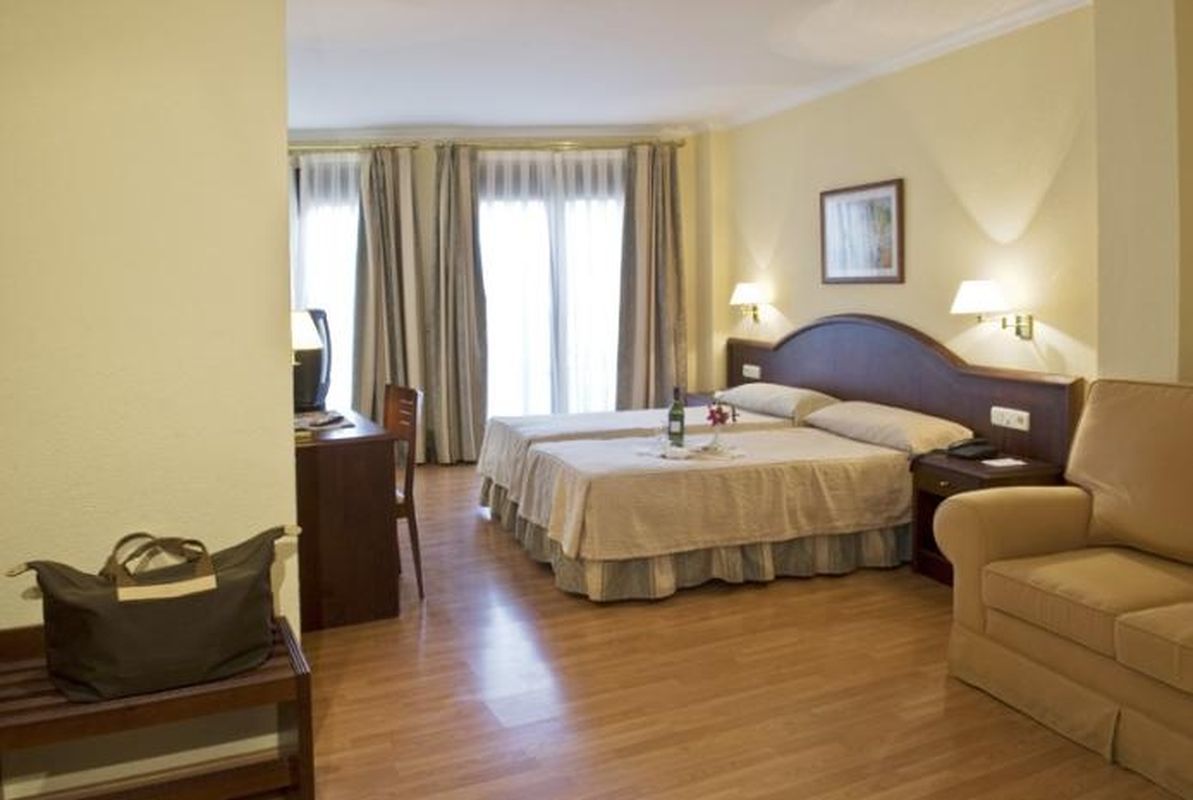 Hotel Trafalgar Херес де ла Фронтера Екстериор снимка